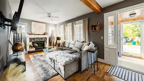 566 E Willard, Lansing, MI 48910 photo 8