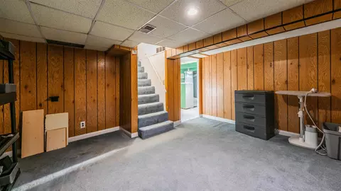 566 E Willard, Lansing, MI 48910 photo 26