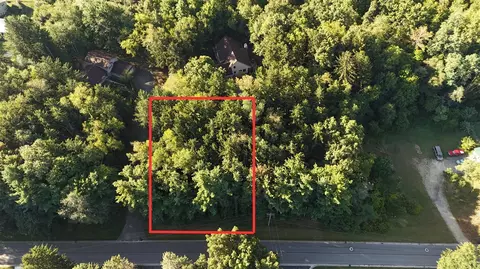 Parkwood Dr -lot 27, Jonesville, MI 49250