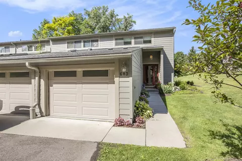 683 Skynob, Ann Arbor, MI 48105