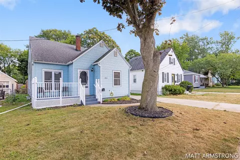 1914 Martindale, Wyoming, MI 49509