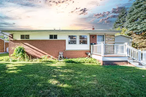 3009 Wilson, Lansing, MI 48906