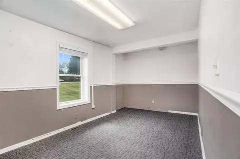 263 N 20th, Springfield, MI 49037 photo 13