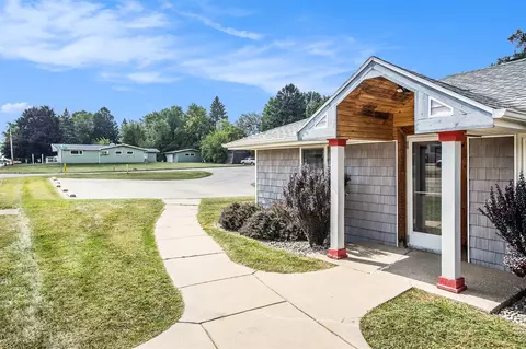 263 N 20th, Springfield, MI 49037 photo 4