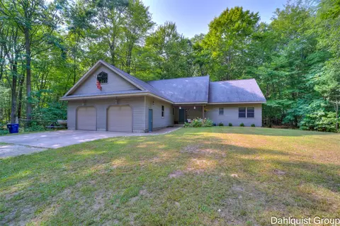 15007 Hickory, Spring Lake, MI 49456