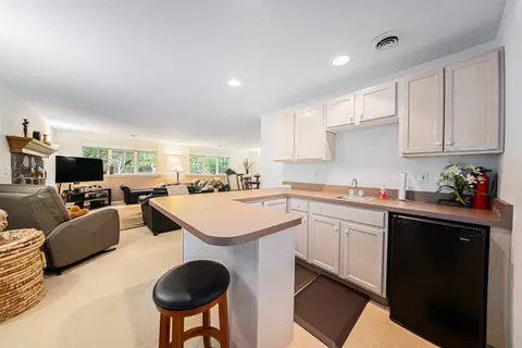 Kitchen - 2127 Lake Wood, Jackson, MI 49203 photo 3 of 3