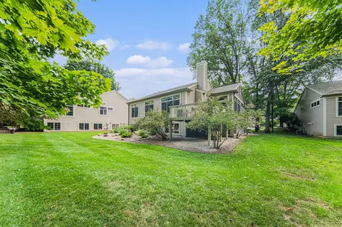 Exterior - 2127 Lake Wood, Jackson, MI 49203 photo 6 of 6