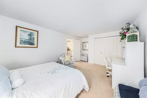 Bedroom - 2127 Lake Wood, Jackson, MI 49203 photo 4 of 4