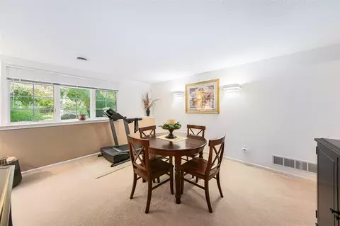 Dining - 2127 Lake Wood, Jackson, MI 49203 photo 1 of 2