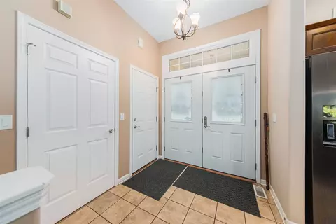 Entry Way - 2127 Lake Wood, Jackson, MI 49203 photo 1 of 1