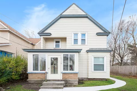 1004 Temple, Grand Rapids, MI 49507