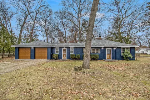 112 Sigel, Battle Creek, MI 49037