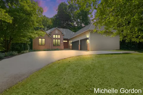 7436 Buccaneer, Grand Rapids, MI 49546