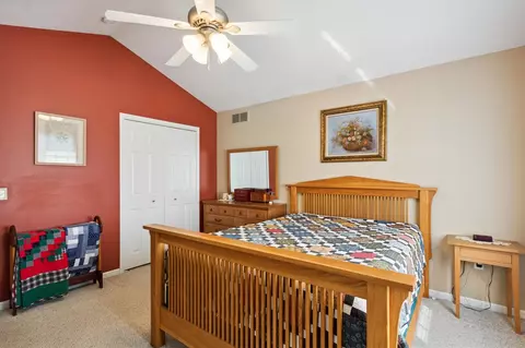 Bedroom - 1408 Willow, Jackson, MI 49201 photo 2 of 8