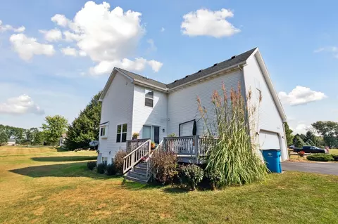 Exterior - 1408 Willow, Jackson, MI 49201 photo 7 of 10