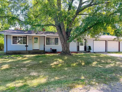721 N Clay, Sturgis, MI 49091