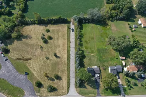 00 Mayfield, Lapeer, MI 48446