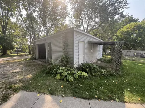 230 W State, Grant, MI 49327 photo 28