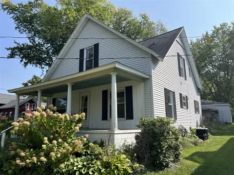 230 W State, Grant, MI 49327 photo 4