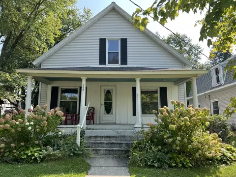 230 W State, Grant, MI 49327