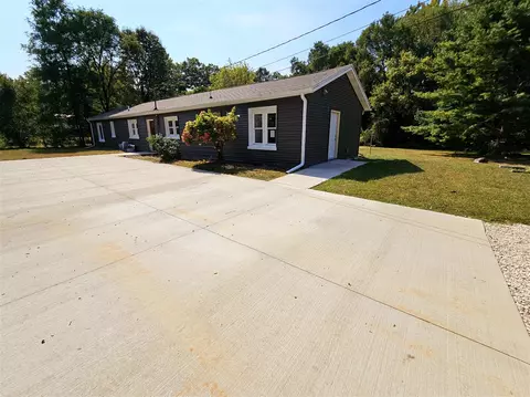 19681 Waubascon, Battle Creek, MI 49017
