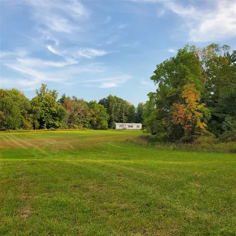 5292 N Dickinson, Hesperia, MI 49421