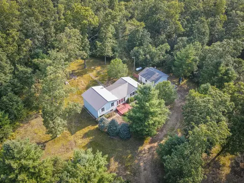 8154 S 116th, Rothbury, MI 49452