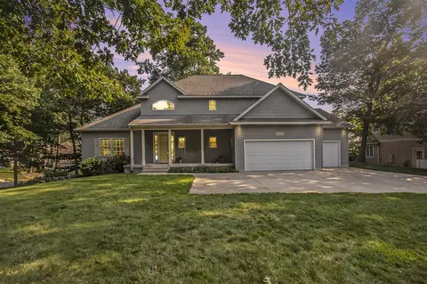 3220 Lake Rdg, Muskegon, MI 49441