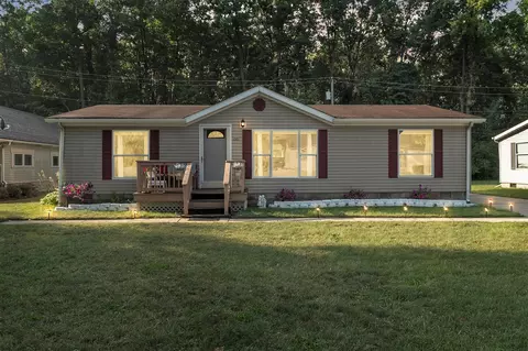 36241 Cypress, Romulus, MI 48174