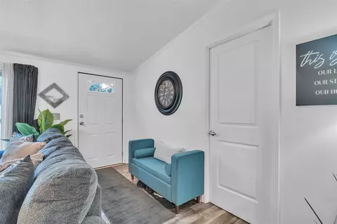 Entry Way - 36241 Cypress, Romulus, MI 48174 photo 1 of 1