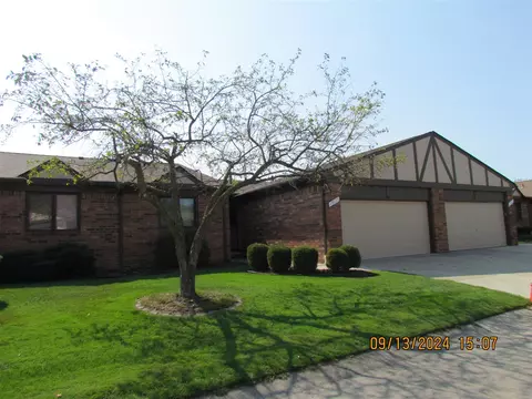 29555 Red Oak, Warren, MI 48092