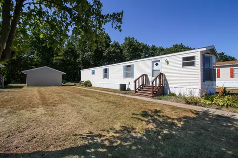 1224 Shiawassee Riv, Three Rivers, MI 49093 photo 3