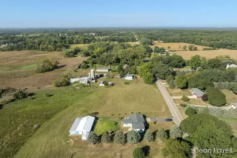 1904 138th, Dorr, MI 49323 photo 27