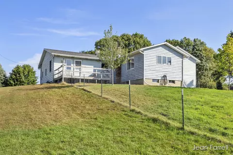1904 138th, Dorr, MI 49323 photo 18