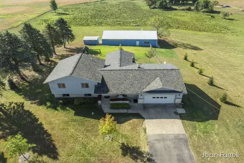 1904 138th, Dorr, MI 49323 photo 17