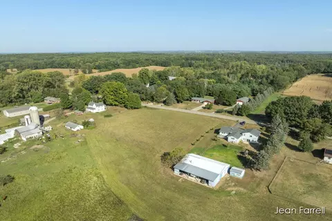 1904 138th, Dorr, MI 49323 photo 20