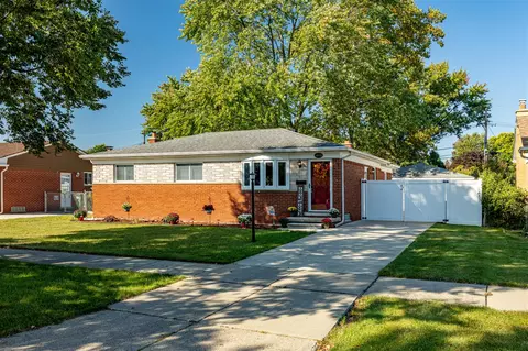 14876 Maywood, Southgate, MI 48195