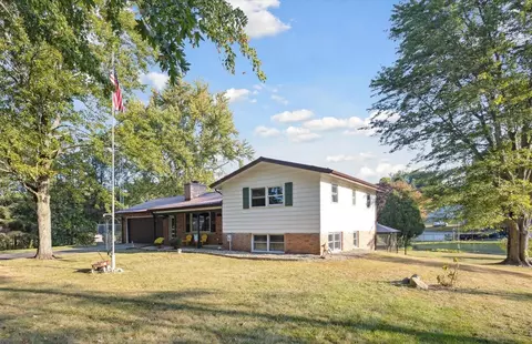 8855 E Napier, Benton Harbor, MI 49022