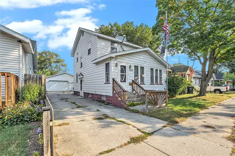 1240 Fleming, Muskegon, MI 49442