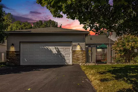 2990 W Telluride, Brighton, MI 48114