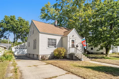 1235 Slayton, Grand Haven, MI 49417