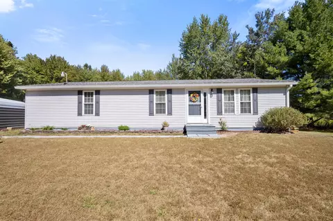27992 34th, Mattawan, MI 49071