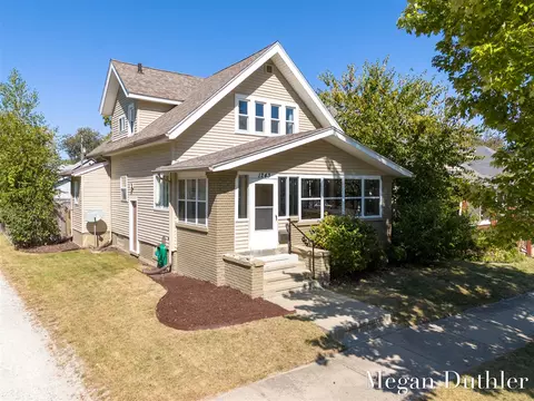 1243 Lake Michigan, Grand Rapids, MI 49504