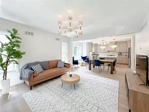 314 S Laurel, Royal Oak, MI 48067