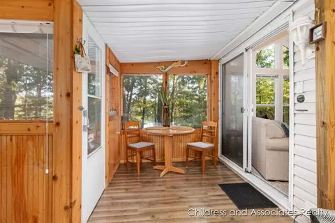 Exterior - 4799 S Spruce, White Cloud, MI 49349 photo 4 of 9