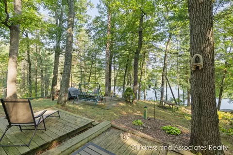 Exterior - 4799 S Spruce, White Cloud, MI 49349 photo 7 of 9