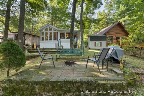 Exterior - 4799 S Spruce, White Cloud, MI 49349 photo 8 of 9