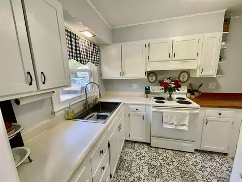 6664 Clark Lk, Jackson, MI 49201 photo 7