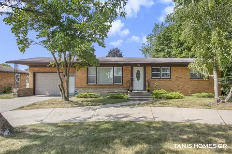 3153 Michael, Wyoming, MI 49509
