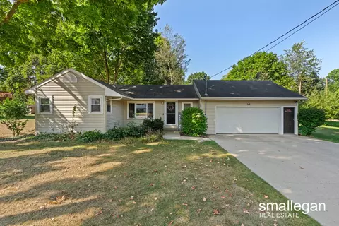 1579 Lamont, Grand Rapids, MI 49504